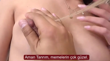 Corona virüsü nedeniyle Üvey abisi ile birlikte sikişiyor Türkçe altyazılı porno